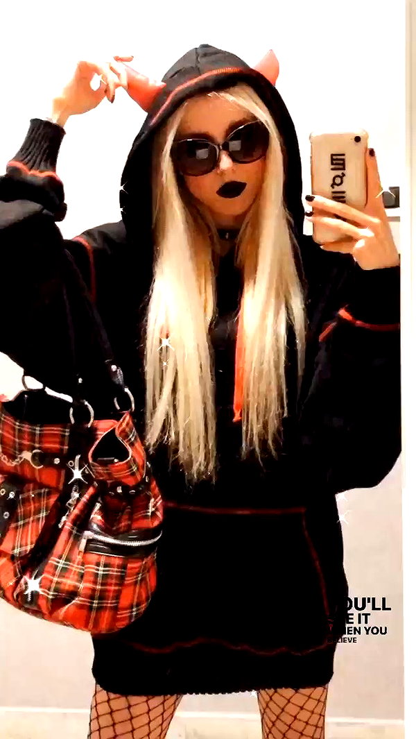 roxiechelon2 archive video preview