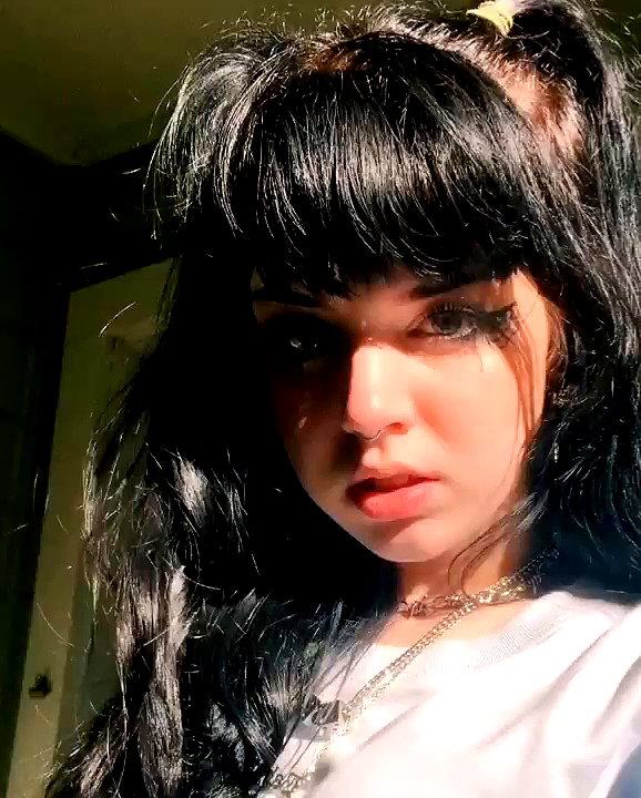 yeahimcaroline archive video preview