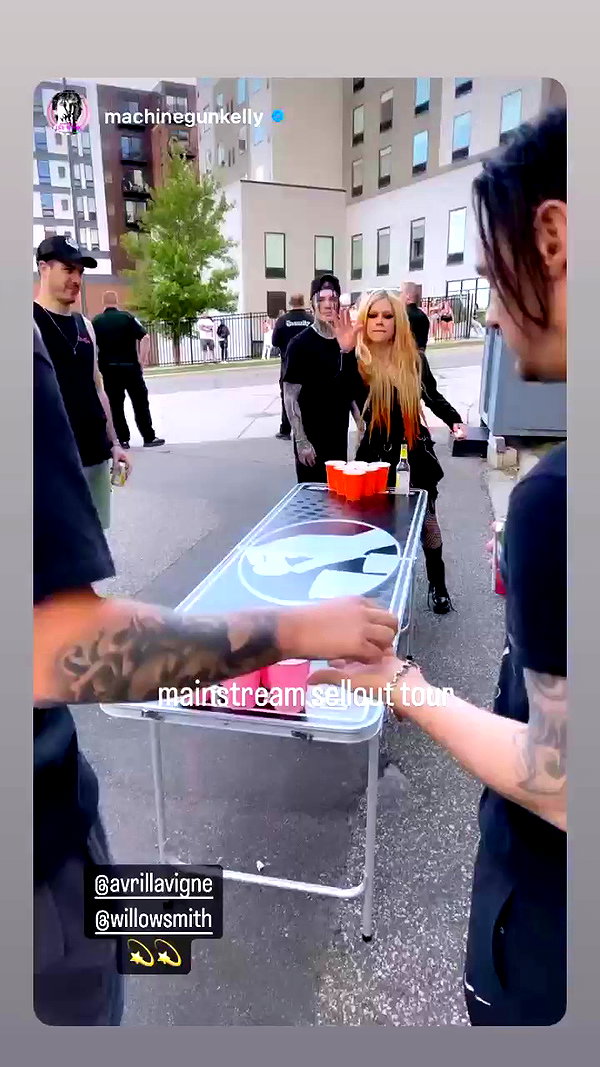 avrillavigne archive video preview