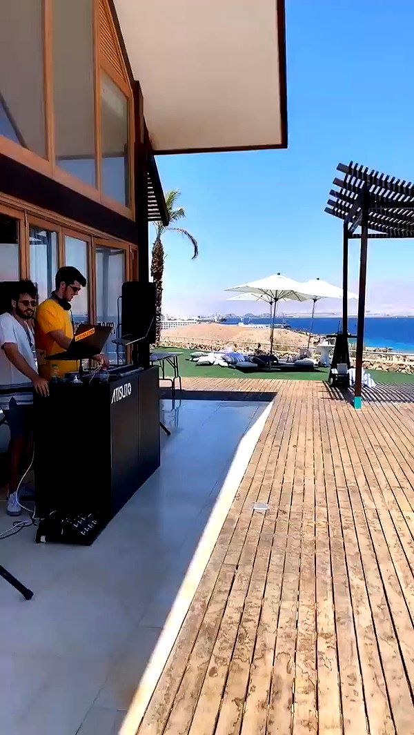 barzomer archive video preview