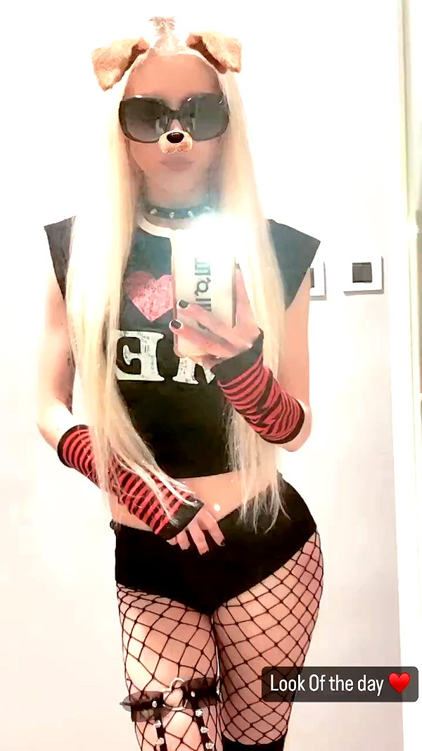 roxiechelon2 archive video preview