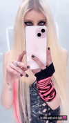 roxiechelon2 Altpins Profile Picture