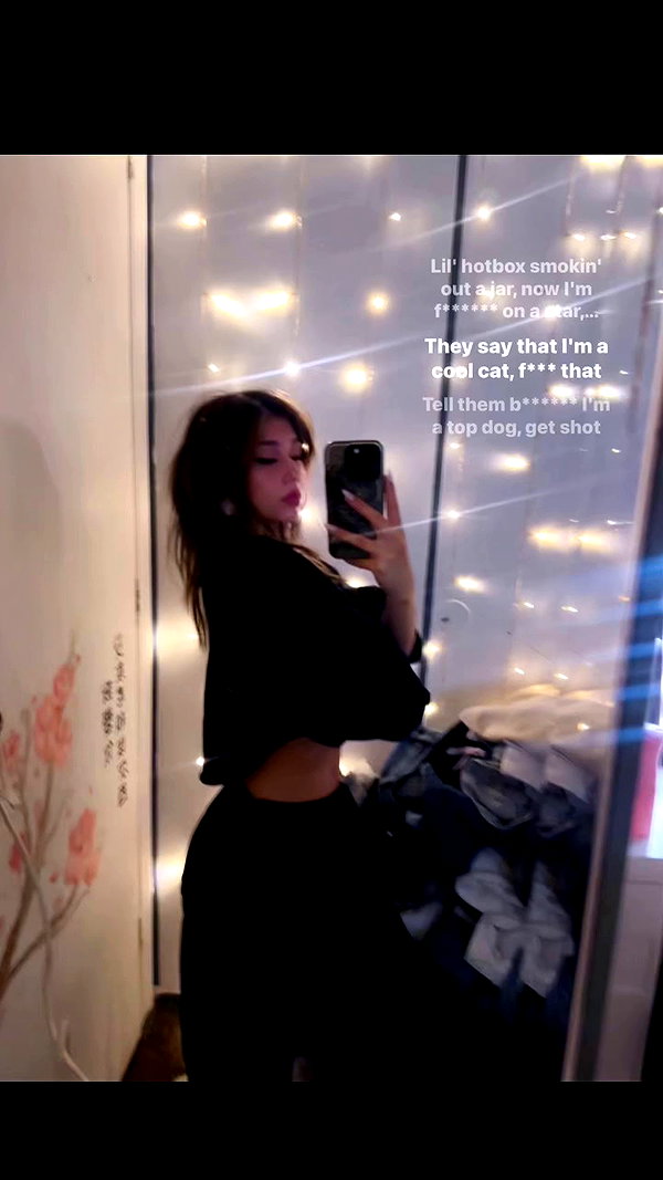 elliemvvnn archive video preview