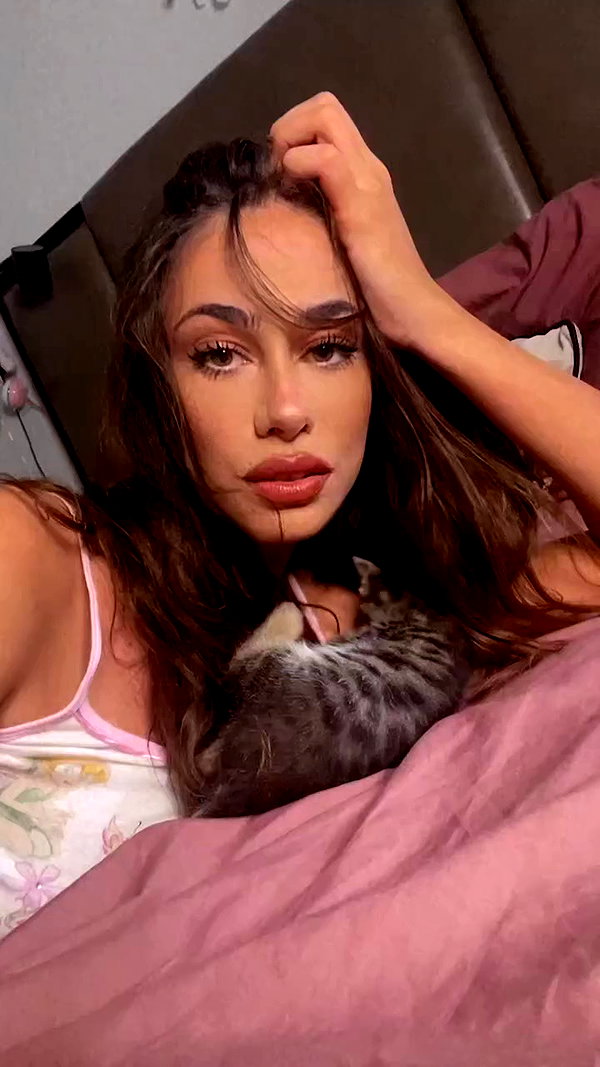 andreeamariavinatoru archive video preview