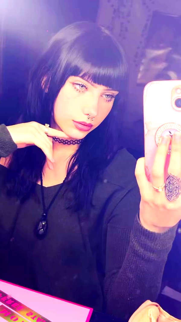 lov3r_lilly archive video preview