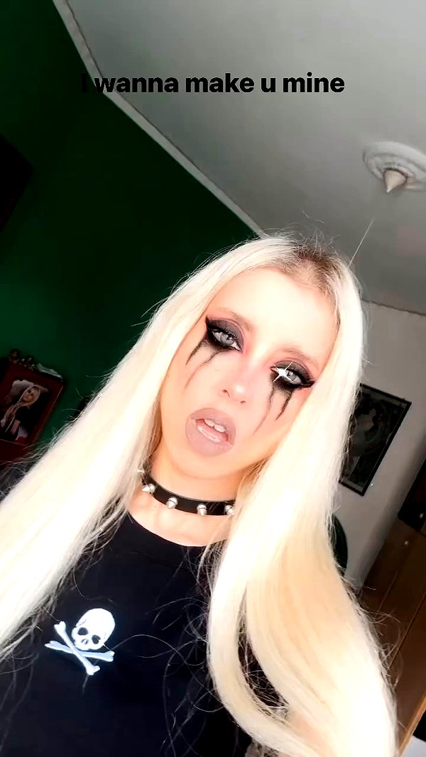 roxiechelon2 archive video preview