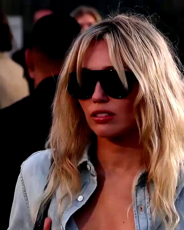 mileycyrus archive video preview