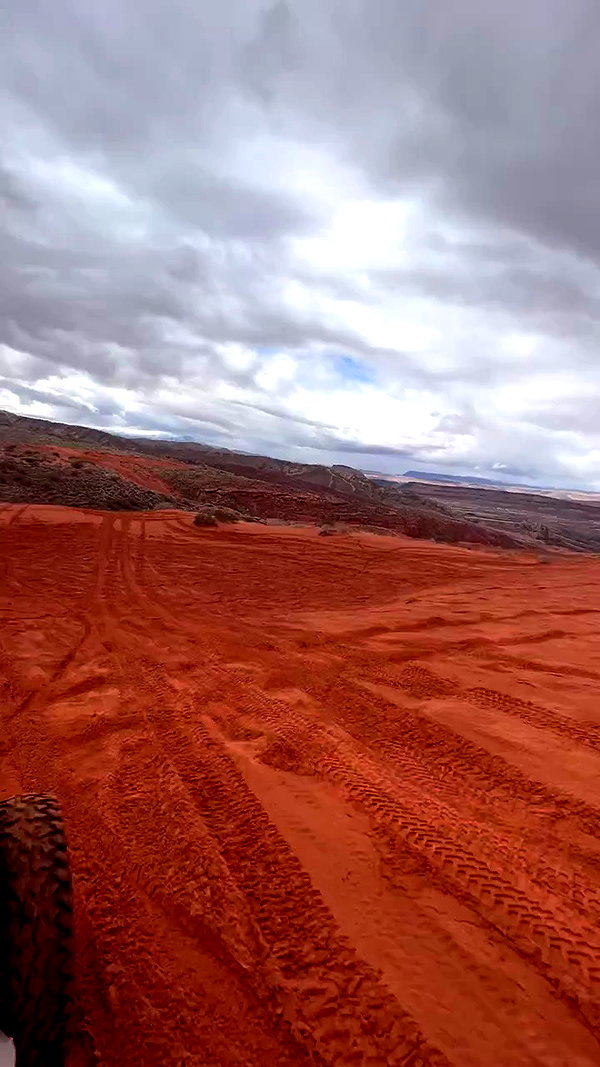 ellianawalmsley archive video preview