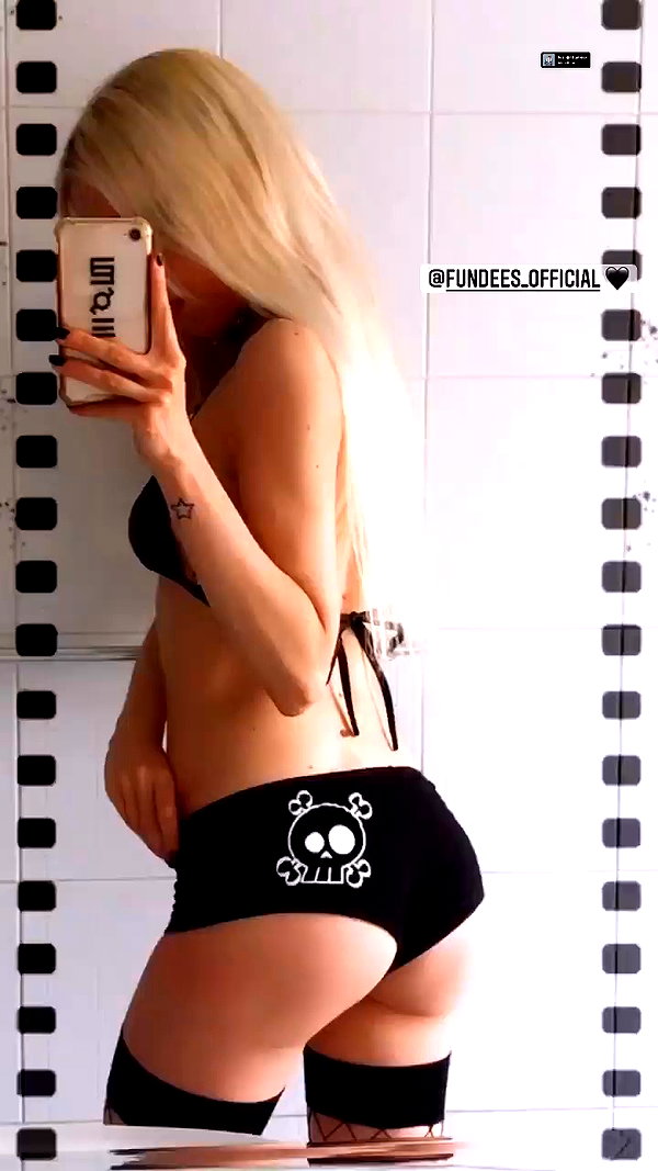 roxiechelon2 archive video preview
