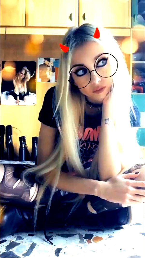 roxiechelon2 archive video preview
