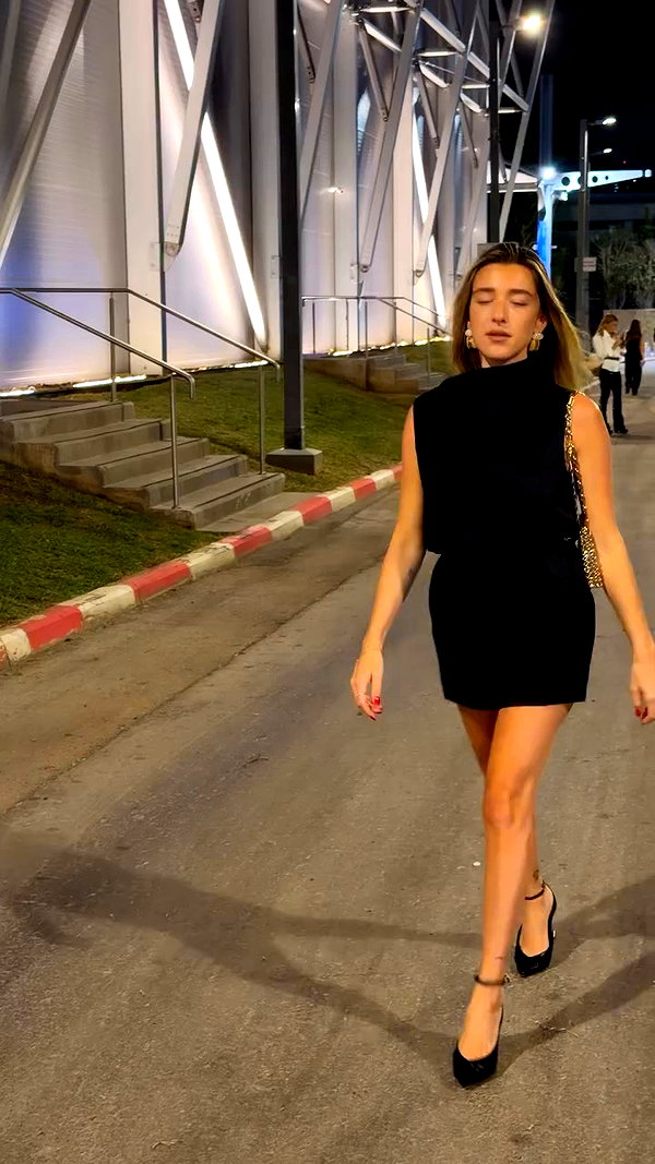 annezivi archive video preview