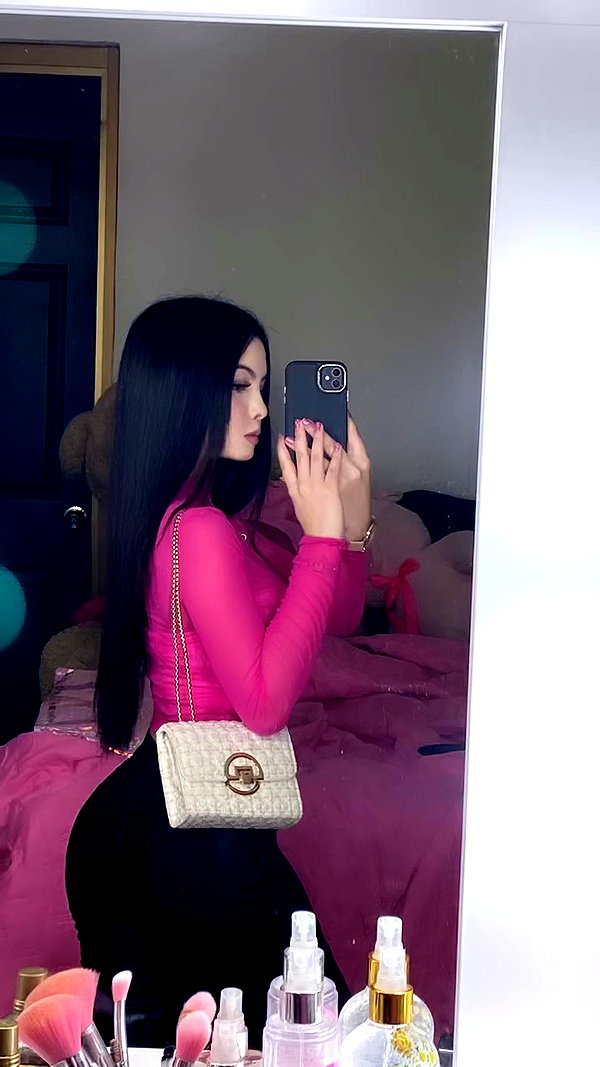 lesliesancheezz archive video preview