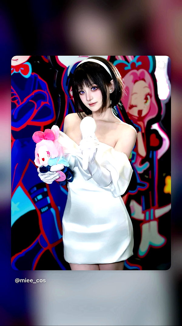 miee_cos archive video preview
