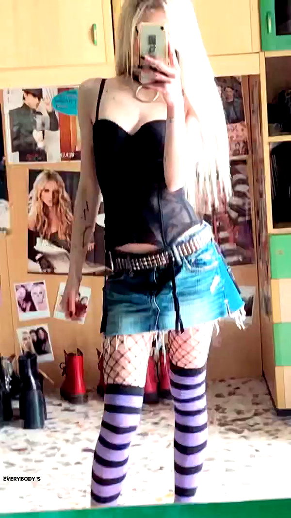 roxiechelon2 archive video preview