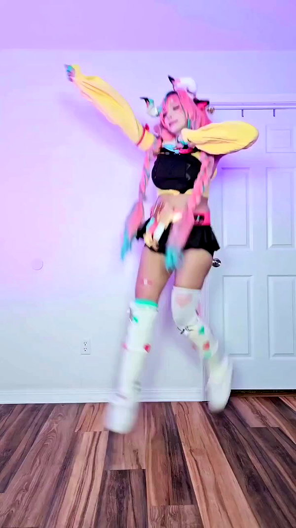 skyexsummers archive video preview