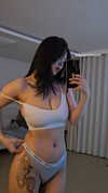 norajoy_official Altpins Profile Picture