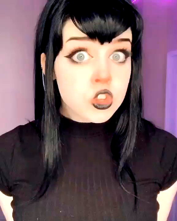 yeahimcaroline archive video preview