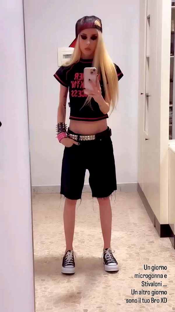 roxiechelon2 archive video preview