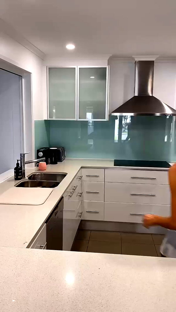 olivia.mathers archive video preview