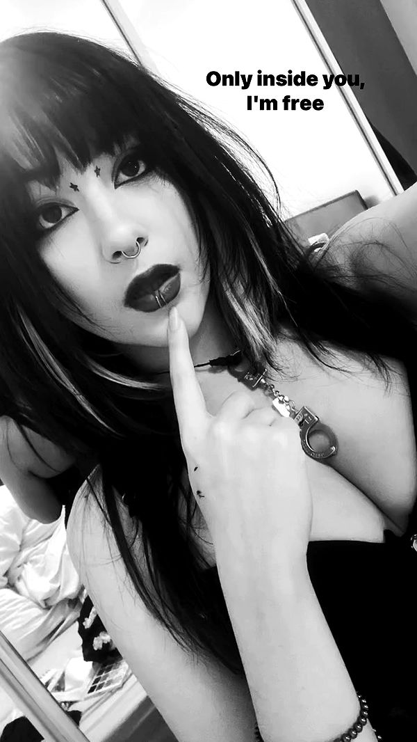 rose_xanne archive video preview