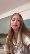mishel_d_ Altpins Profile Picture