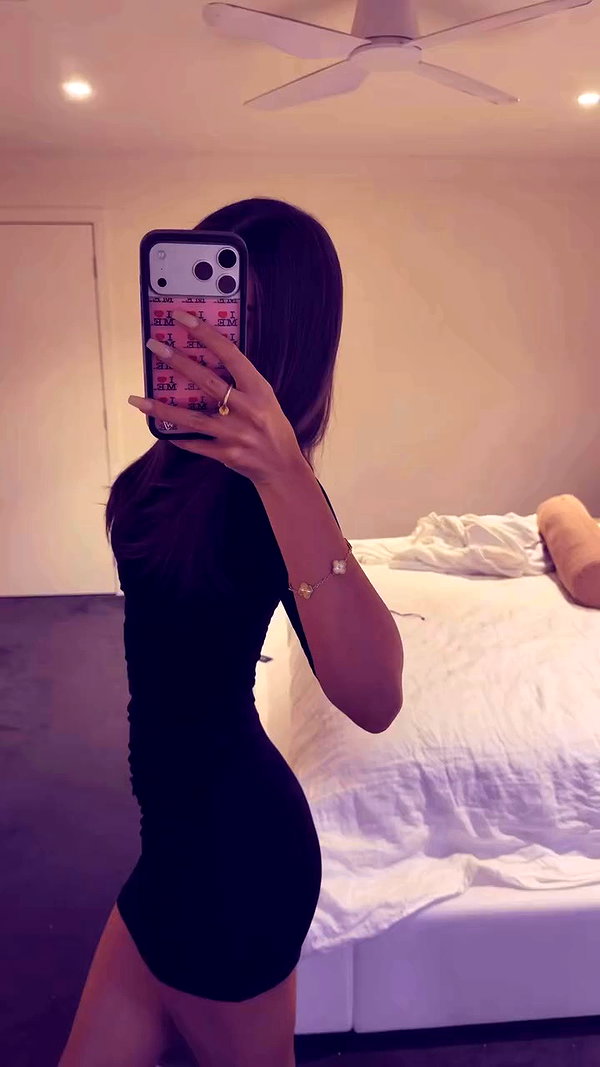 oliviaphillipps archive video preview