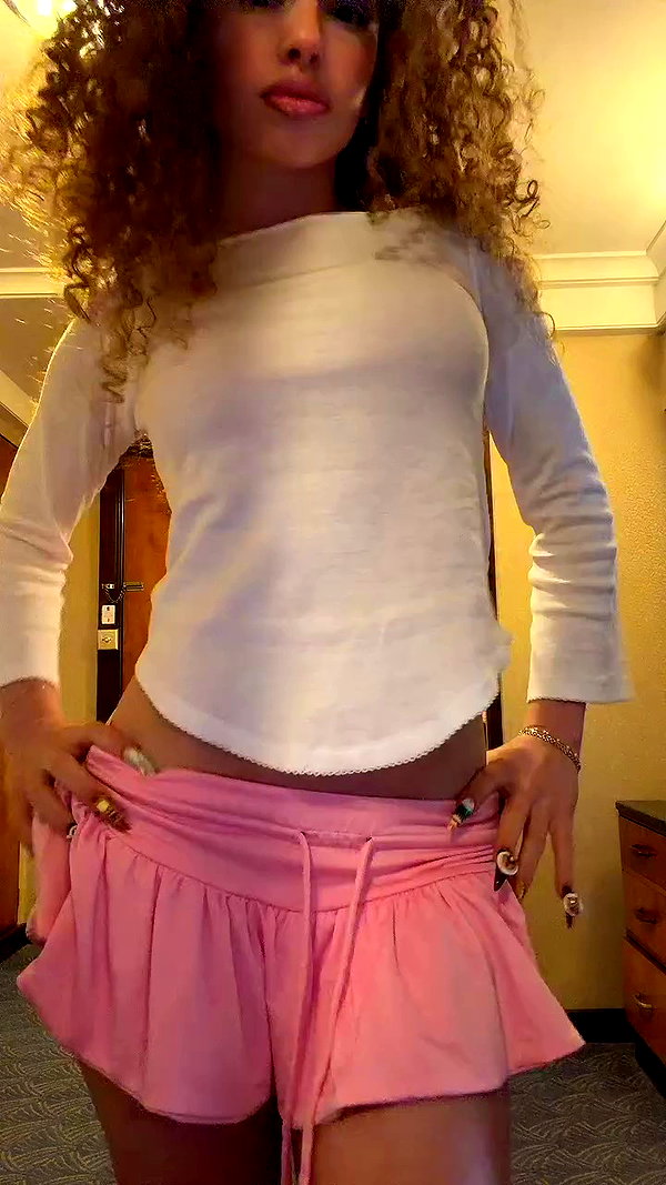 eliana.kalogeras archive video preview
