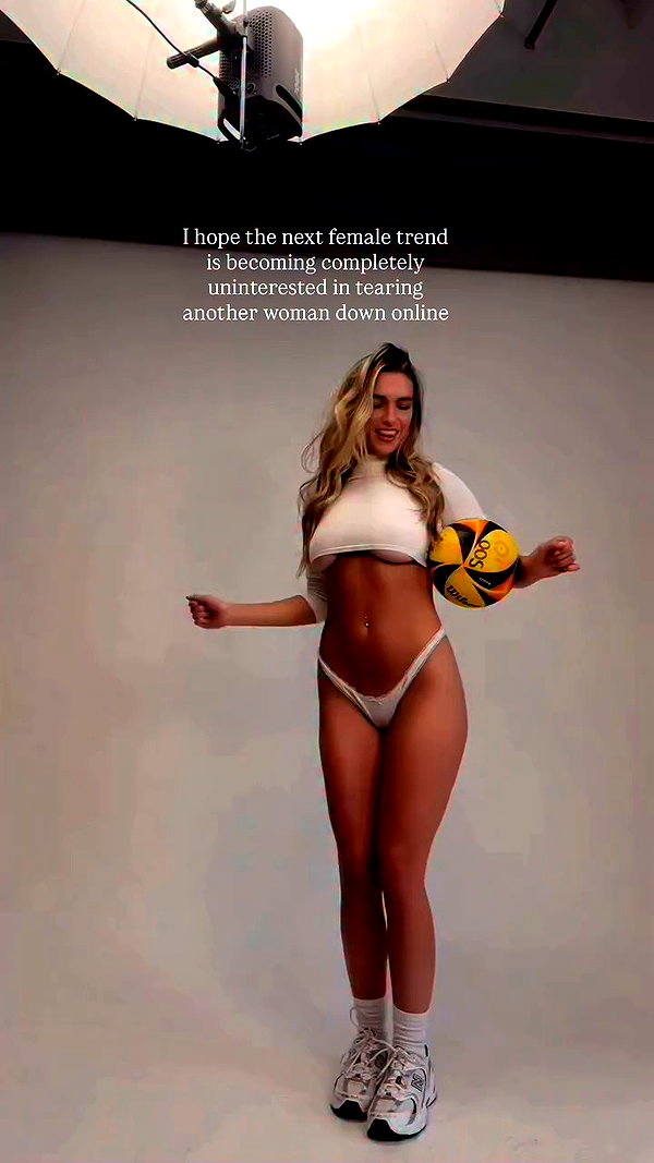 kaylasimmmons archive video preview