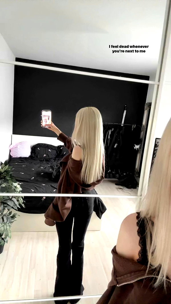 _lia.moon archive video preview