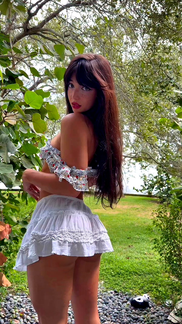 daniellebarnaa archive video preview
