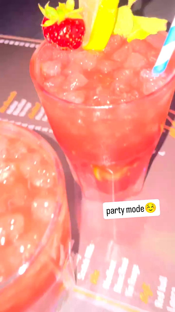 leah_strawberrycake archive video preview