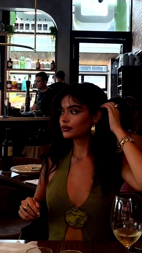 oliviaphillipps archive video preview