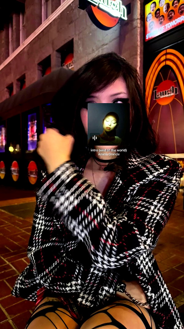 dracuina archive video preview