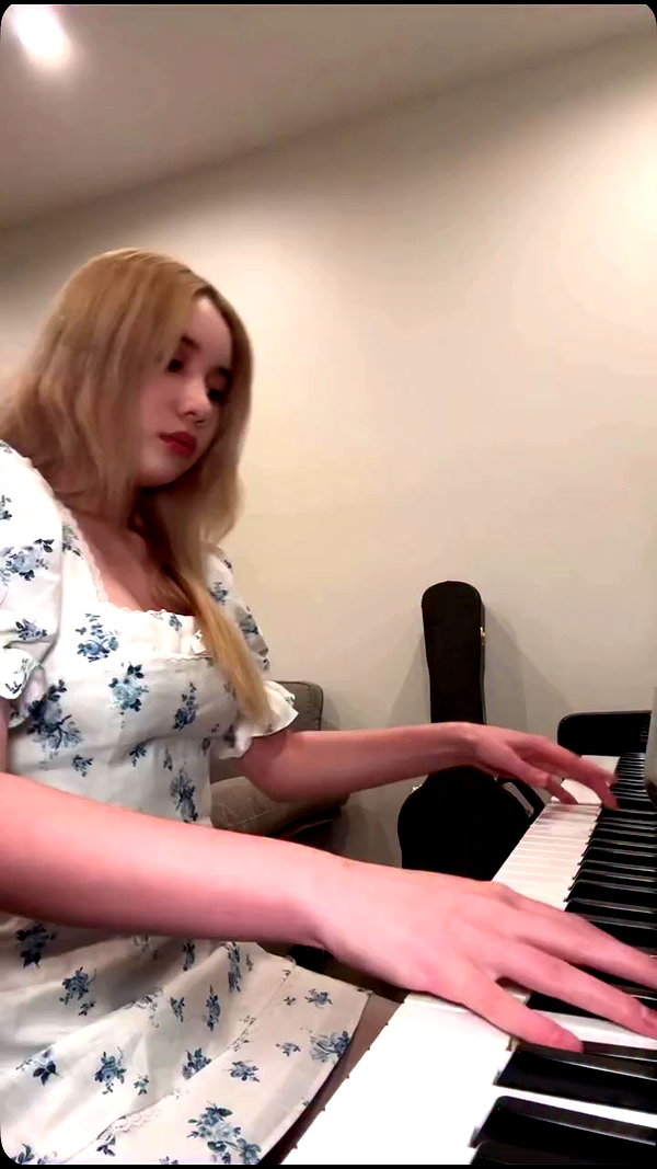 liltay archive video preview
