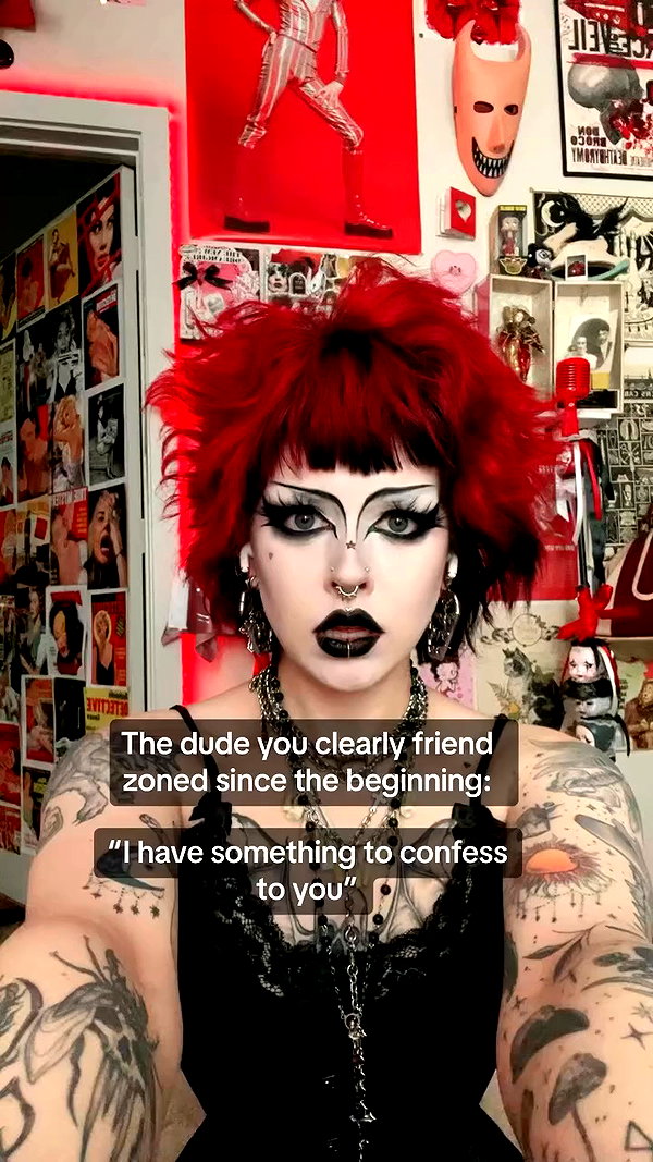 yeahimcaroline archive video preview