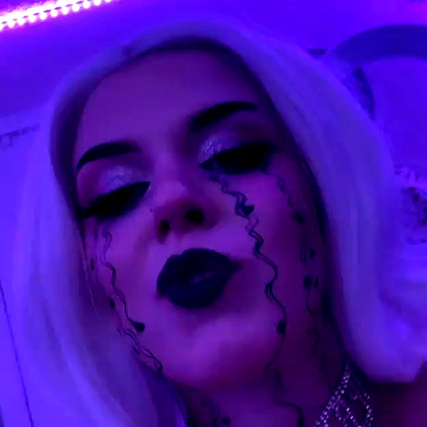 yeahimcaroline archive video preview
