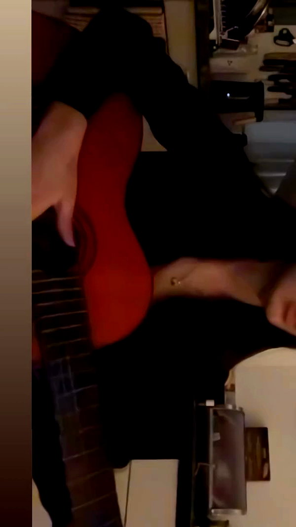 elianachetrit archive video preview