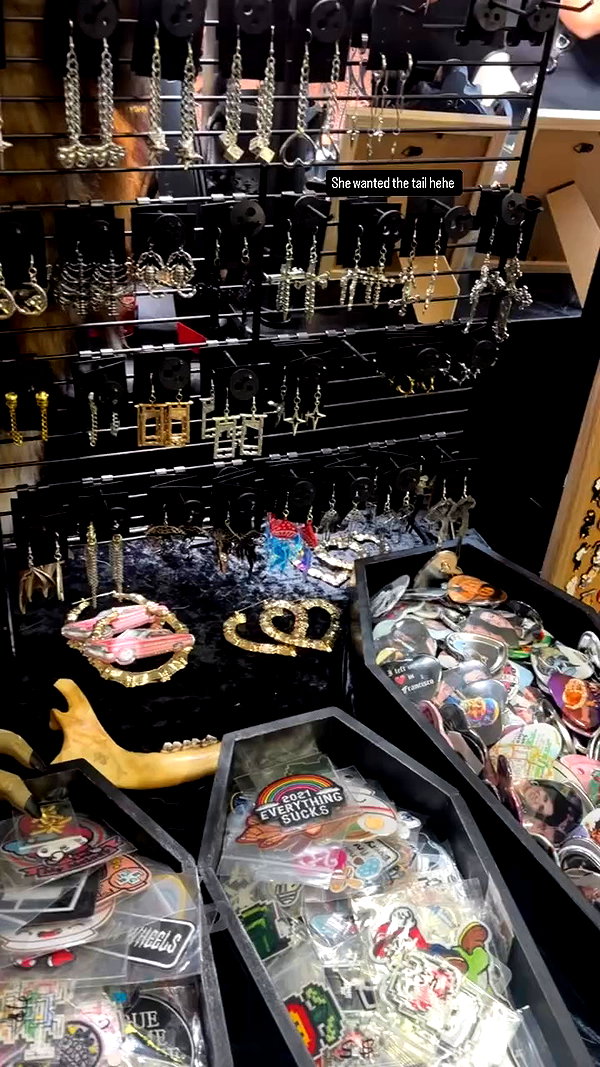 gargoyol archive video preview