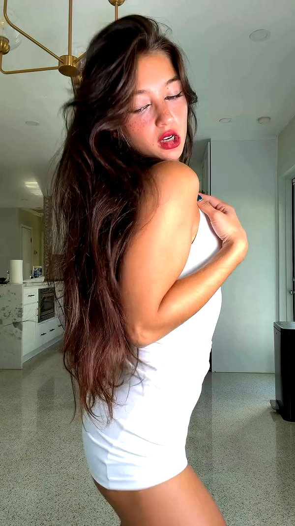 daniellebarnaa archive video preview