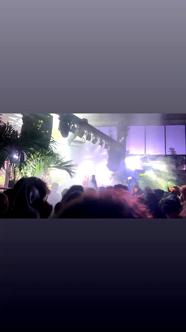 onlyway2liv archive video preview