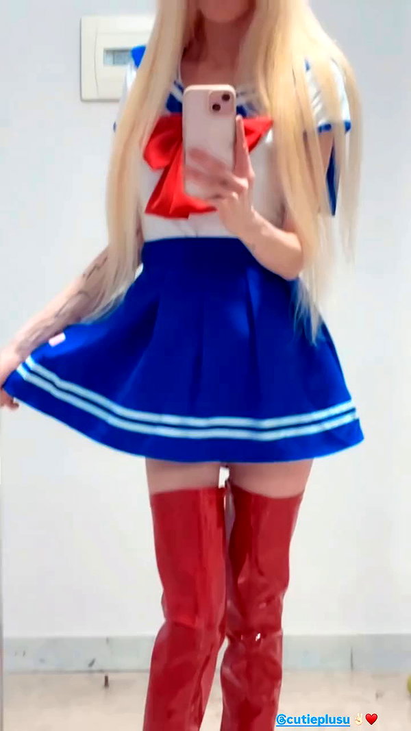 roxiechelon2 archive video preview
