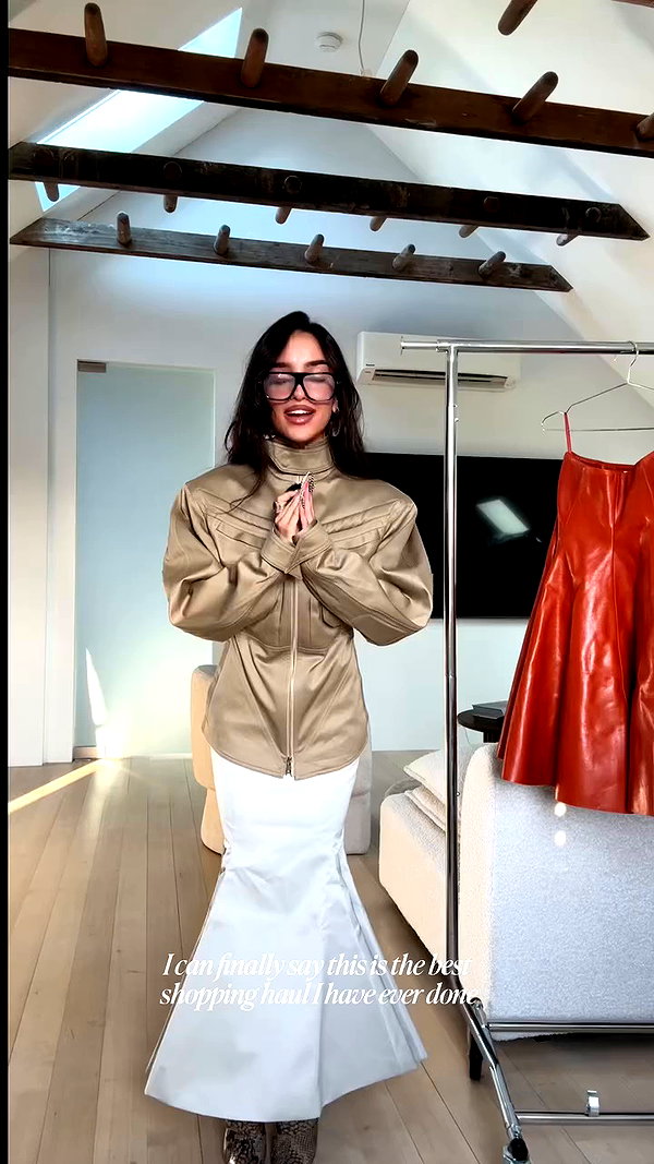 ellachristo archive video preview