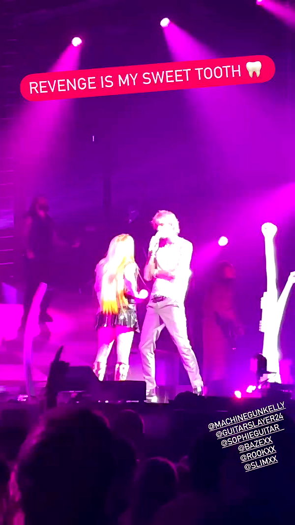 avrillavigne archive video preview