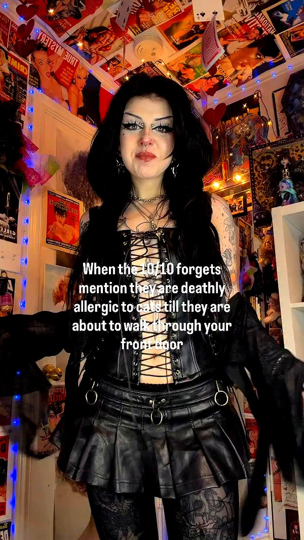 yeahimcaroline archive video preview