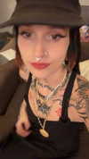strawberryshanz Altpins Profile Picture