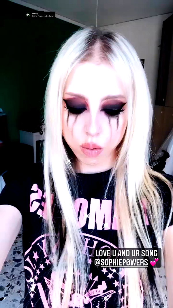 roxiechelon2 archive video preview