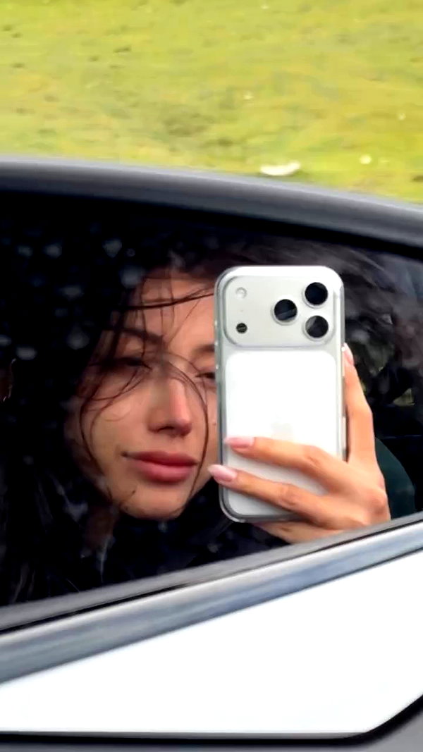 ruth_chavarri archive video preview