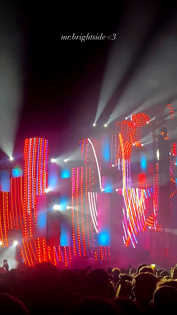 bellassq_ archive video preview