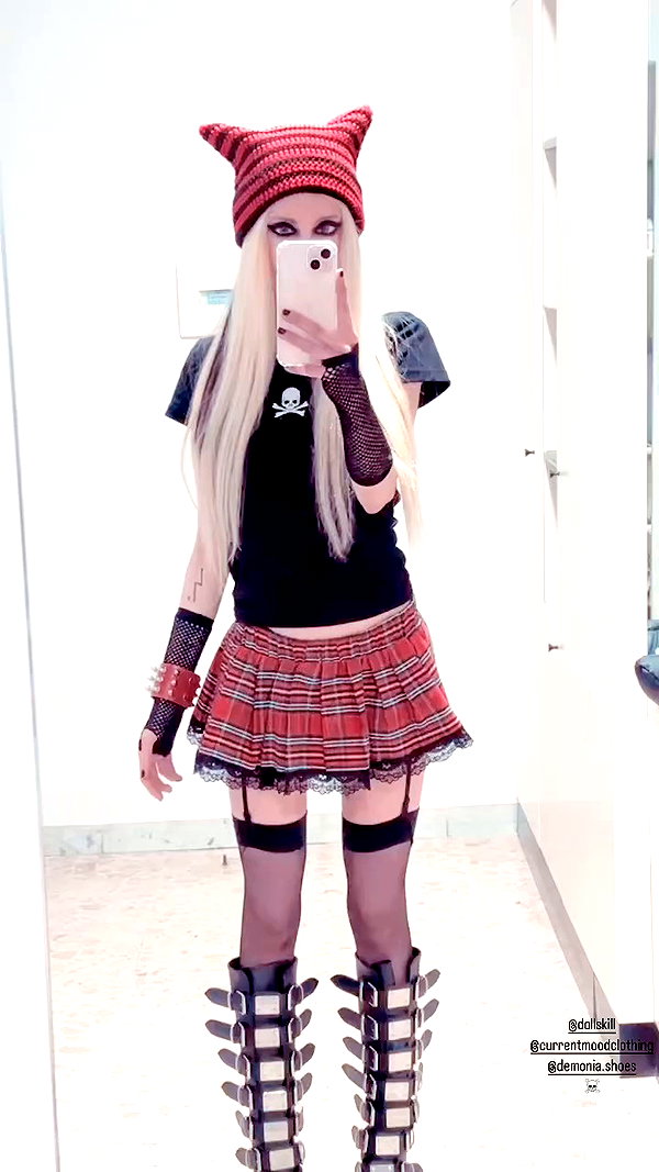 roxiechelon2 archive video preview