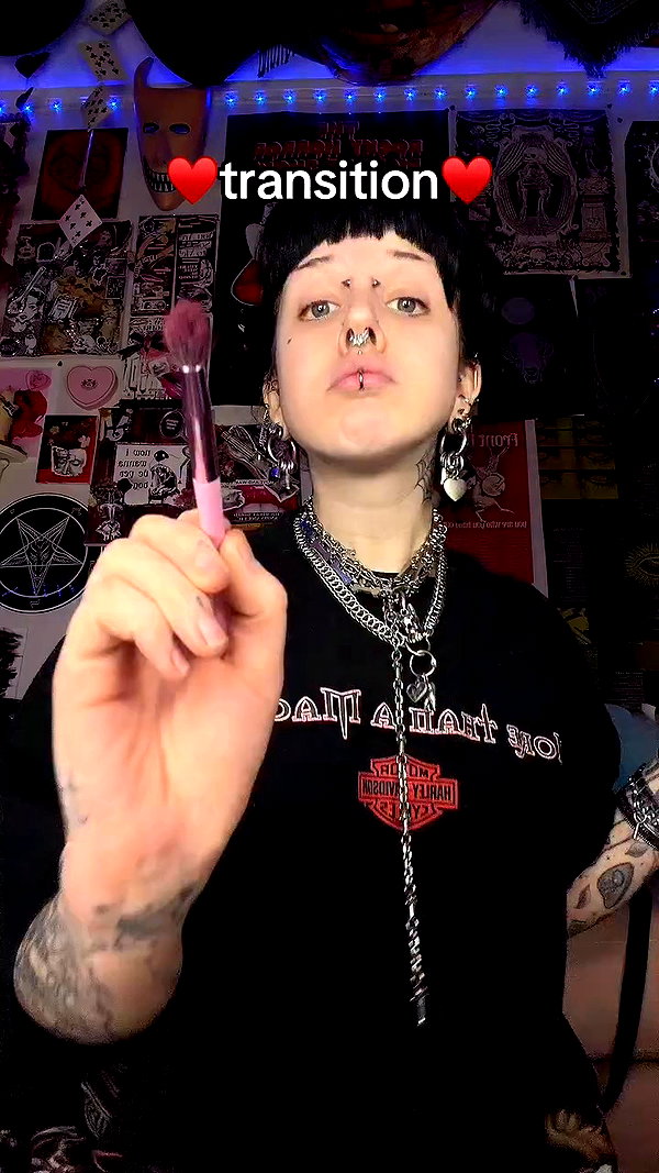 yeahimcaroline archive video preview
